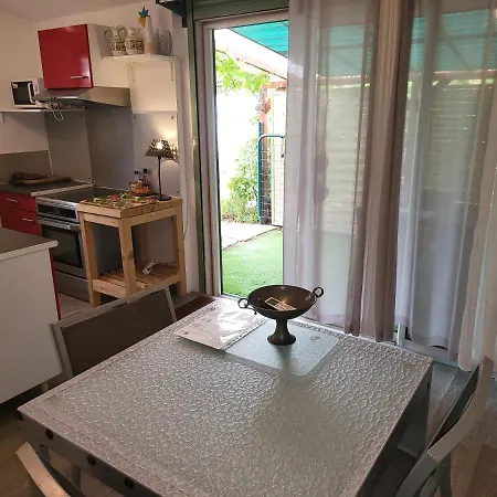 Semesterbostad Perla